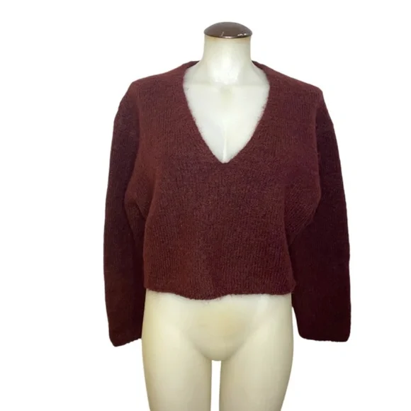 NWT Burgundy Boxy V Neck Sweater 🤍 - Picture 1 of 9
